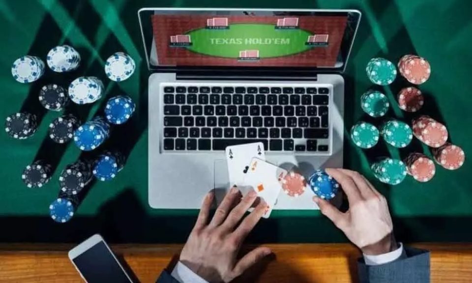 Online slot gaming vs. Traditional casinos